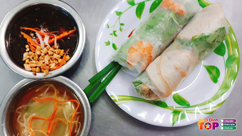 Top-5-quan-goi-cuon-binh-dinh-ngon-an-la-me