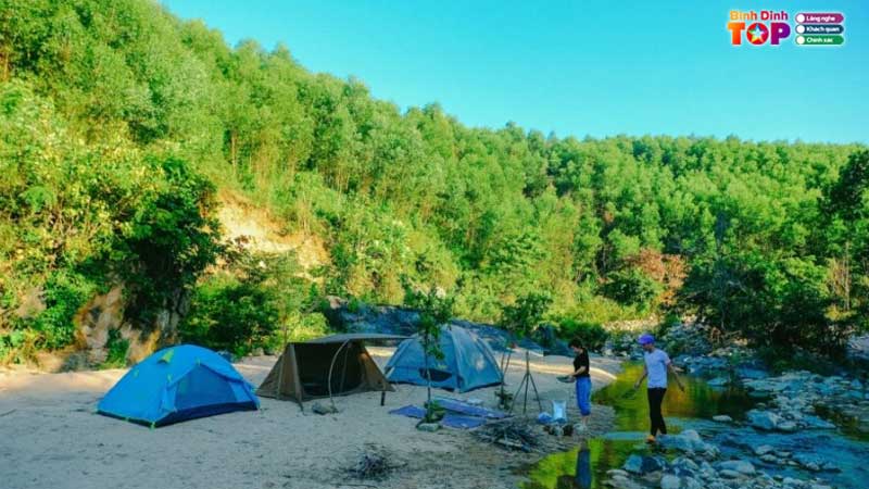 Du-lich-van-canh-binh-dinh