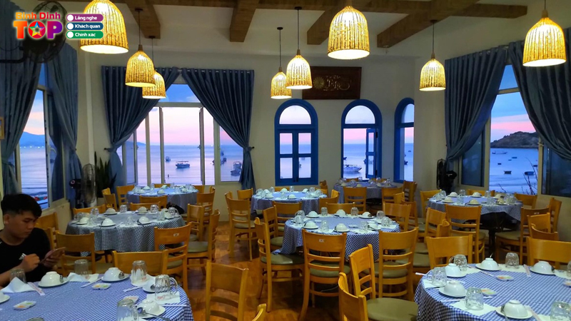 Top-10-nha-hang-dep-quy-nhon-khong-nen-bo-lo