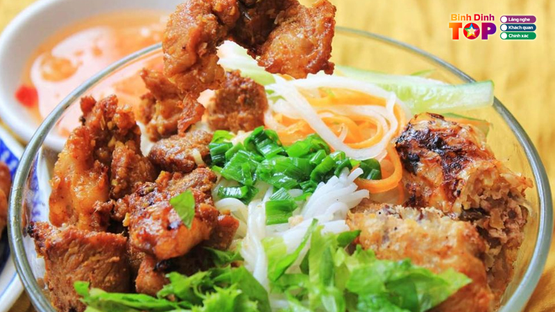 Top-5-quan-bun-thit-nuong-quy-nhon-ngon-kho-cuong