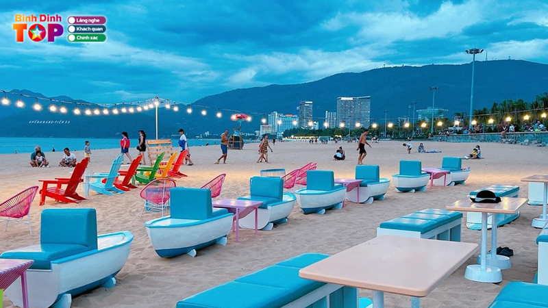 Top-6-quan-cafe-view-bien-binh-dinh-chill-chill-cuc-thich