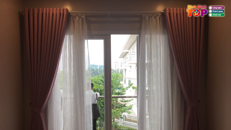 Top-5-dia-chi-ban-rem-cua-binh-dinh-nhieu-mau-ma-da-dang