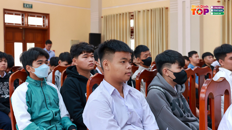 Truong-cao-dang-ky-thuat-cong-nghe-quy-nhon-binhdinhtoplist