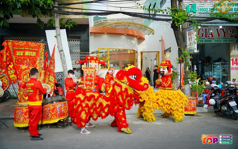 Doan-nghe-thuat-lan-ky-hoan-binhdinhtoplist