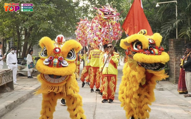 Doan-nghe-thuat-lan-su-rong-van-phat-binhdinhtoplist