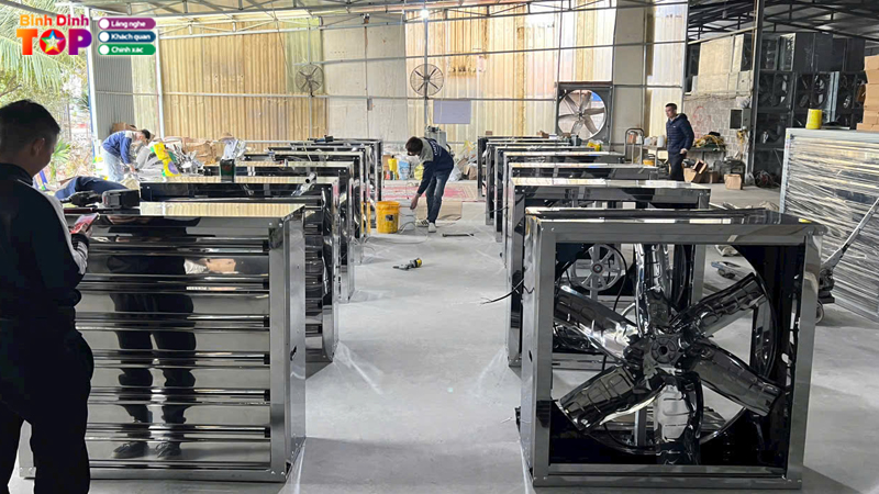 Quat-thong-gio-vuong-tai-quat-phu-dat-vuong-dap-ung-tieu-chuan-quoc-te