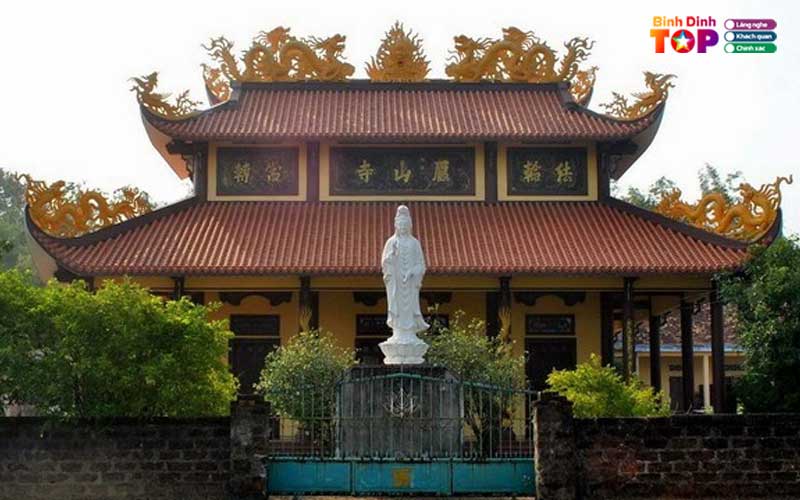 Chua-nhan-son-binhdinhtoplist