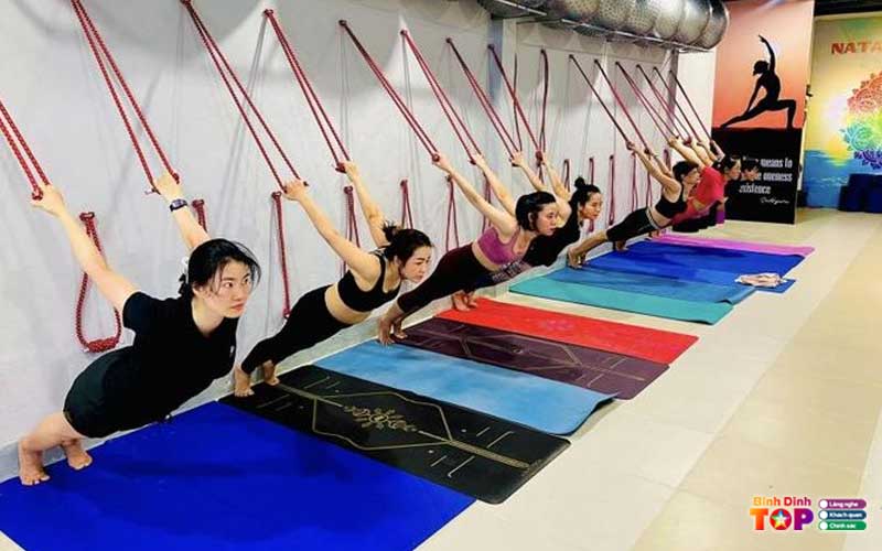 Hello-yoga-binhdinhtoplist